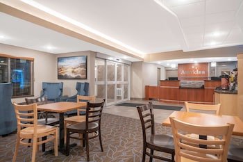AmericInn by Wyndham Windom