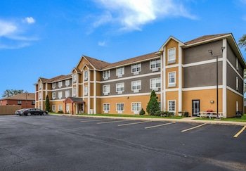 Americas Best Value Inn & Suites Three Rivers