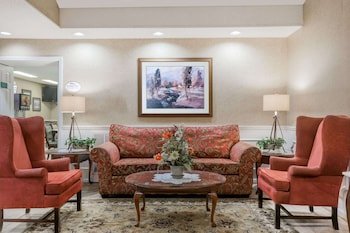 Baymont by Wyndham Waycross