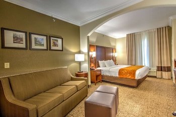Comfort Suites