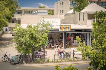 10 Hastings Boutique Motel & Cafe