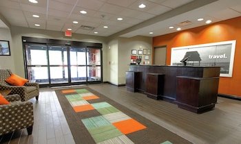 Hampton Inn Suites Flowery Branch