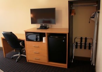 Travelodge by Wyndham Vallejo