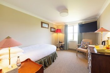 Deans Place Hotel