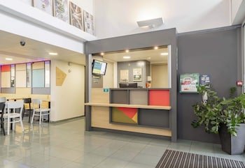 B&B HOTEL Douai Parc des Expos Cuincy