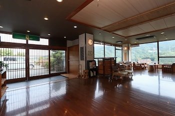Yugawara Onsen Furusato no Kaze Ryokan Shiori