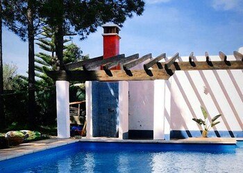 Aljezur Villas Hostel