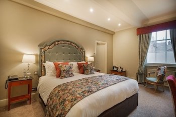 Wynnstay Hotel & Spa
