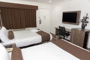 Value Inn - Bellflower