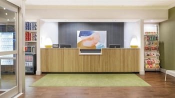 Spark by Hilton Lexington Hamburg