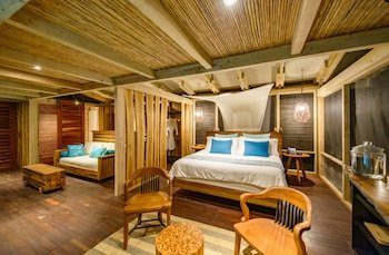 Morgan's Rock Hacienda & Ecolodge