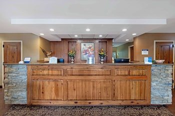 Best Western Colonial Inn