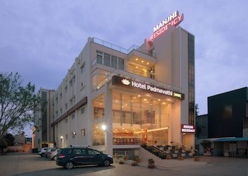 Manjhi Residency