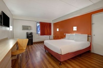 Motel 6 Minneapolis South - Lakeville