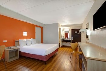 Motel 6 Minneapolis South - Lakeville