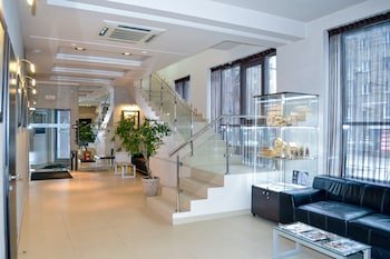 Avanta Hotel Centre