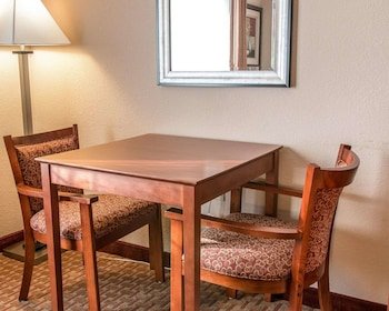 Quality Inn Near Interstate I-94