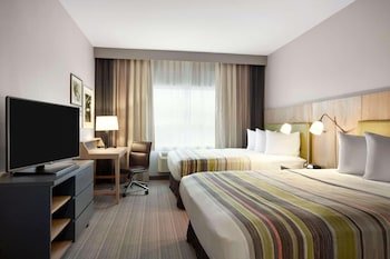 Country Inn & Suites by Radisson, Brookings, SD