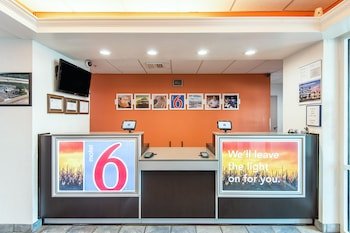 Motel 6 Junction City