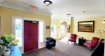 Santa Paula Inn