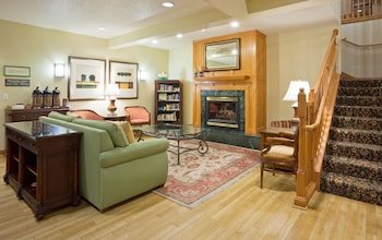 Country Inn & Suites by Radisson, Mankato Hotel and Conference Center, MN