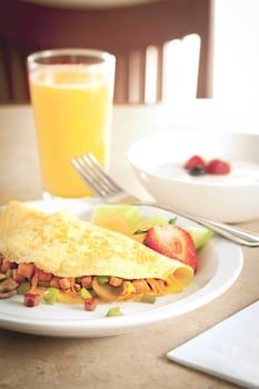 Country Inn & Suites by Radisson, Mankato Hotel and Conference Center, MN