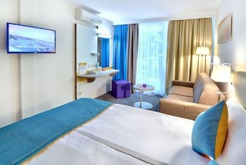 Ralitsa Aqua Club