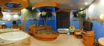Magnolia Inn & Suites