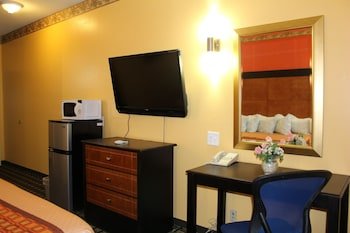 Magnolia Inn & Suites