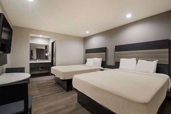 Rodeway Inn