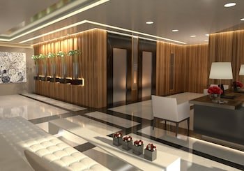Park Tower Suites