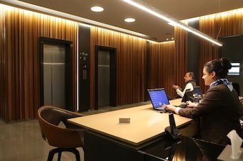 Park Tower Suites