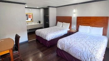 Anchorage Inn Lakeport