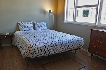 Porto Pim Guest House