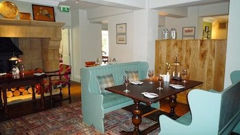 Wheatley Arms Inn