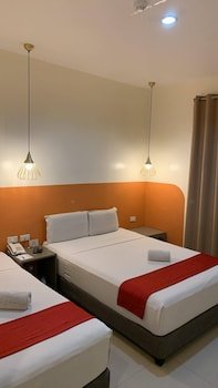 Travelbee Capitol Inn