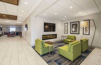 Holiday Inn Express & Suites Airdrie - Calgary North