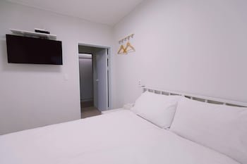 Fully Hong Hostel Insadong