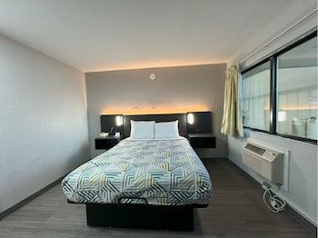 Motel 6 Janesville