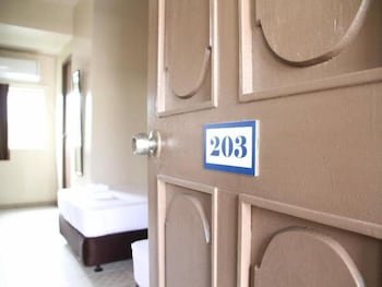DW Motel