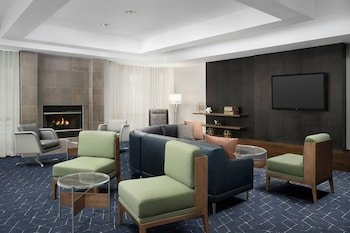 Courtyard Lakeland