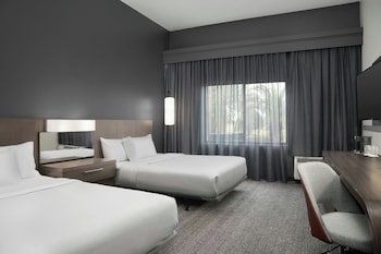 Courtyard Lakeland