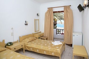 Asterias Hotel