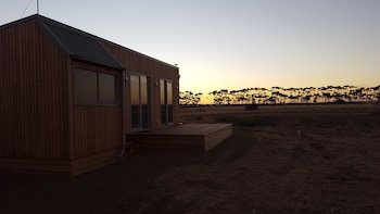 Lara Lodge B&B