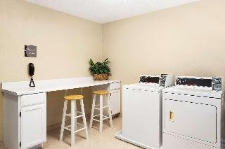 Homewood Suites Toledo Maumee