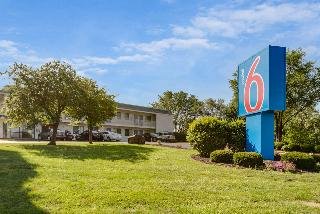 Motel 6 Kansas City Southwest - Lenexa