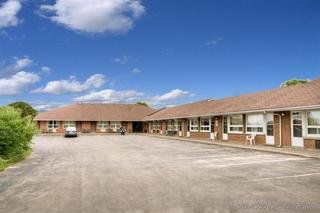 Knights Inn Port Colborne