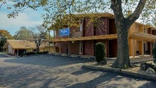 Rodeway Inn Huntington Station