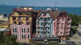 Saint George Hotel & Medical Spa