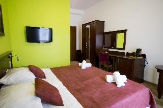 Hotel Magnat Airport